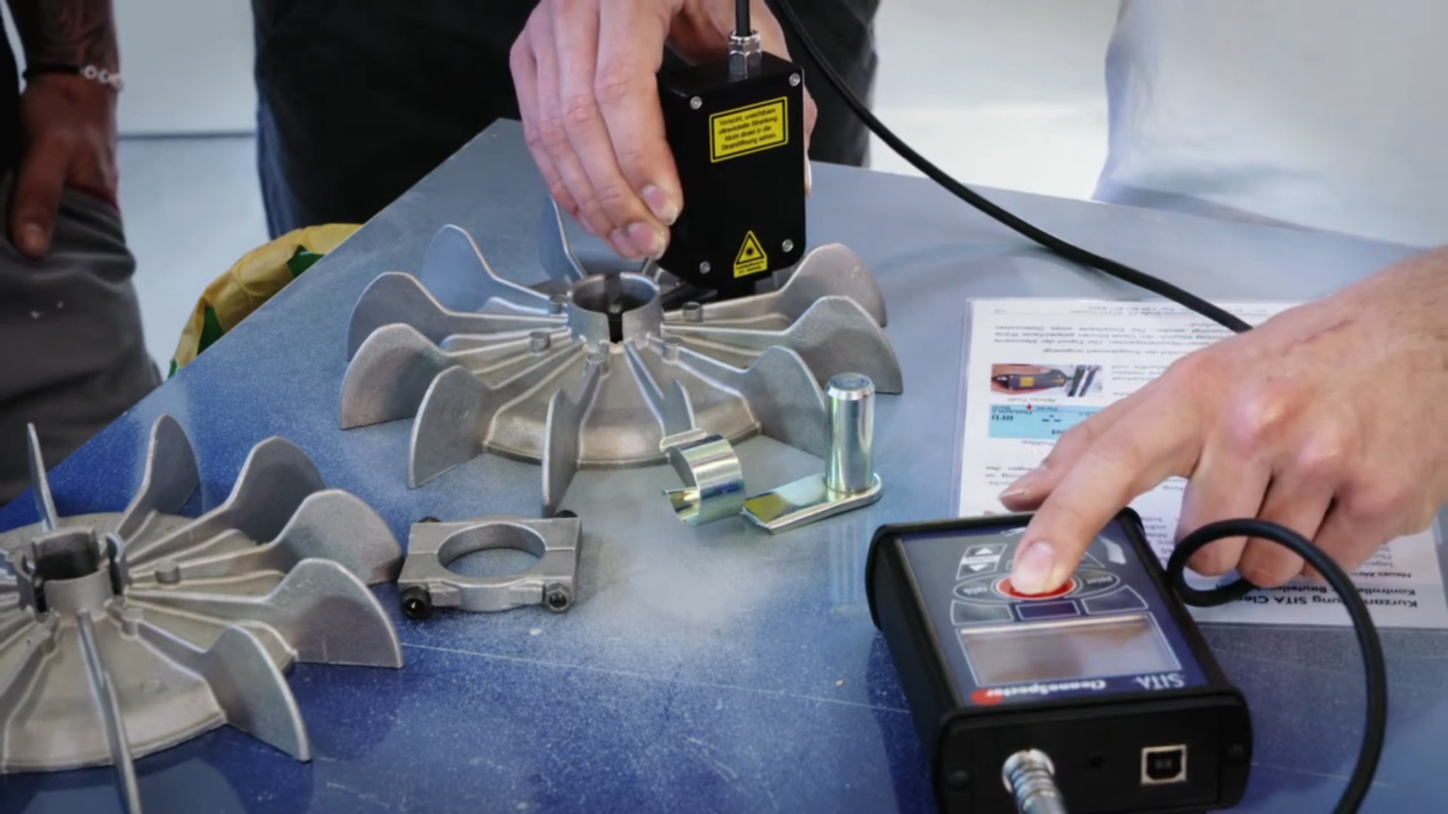 Surface Cleanliness Measurement - CleanoSpector